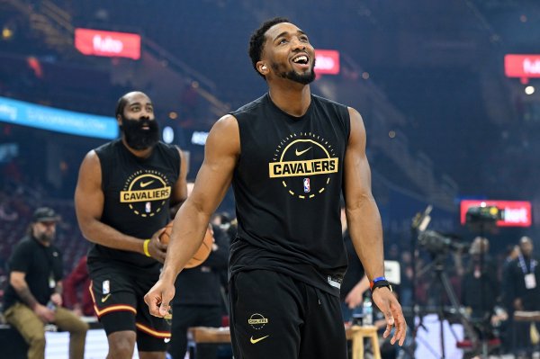 配资门户导航 米切尔：我和哈登非常相似 他话不多但他的发声非常关键